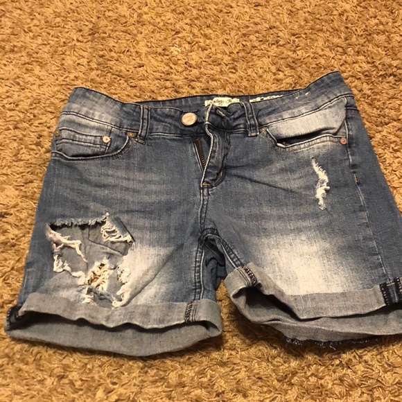 Shorts - Picture 1 of 1